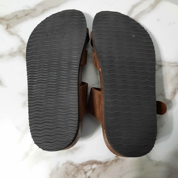 Mountain Sole Sandal Womens Size 6 Comfortable Walking Outdoor Brown Leather - Picture 6 of 10